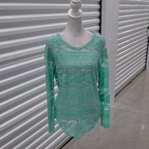 Simply Irresistible Top